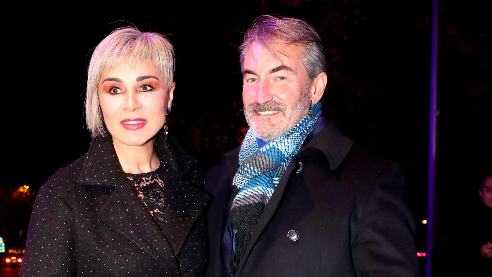 Ana María Aldón et son associé, Eladio, également ensemble au niveau commercial : l'entité qu'ils ont créée et ce qu'ils font