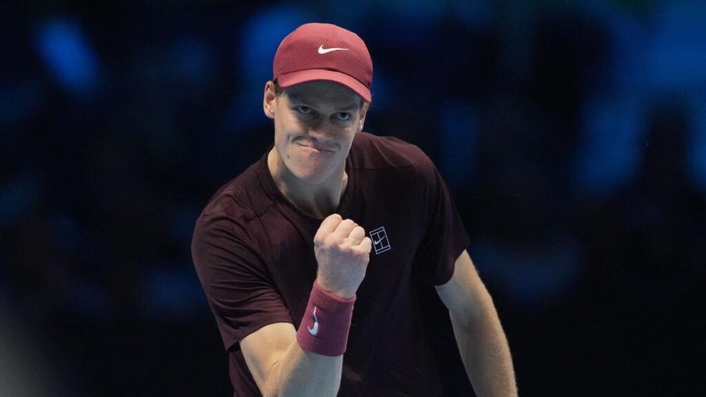 Jannik Sinner, celebrando un punto contra Felix Auger-Aliassime