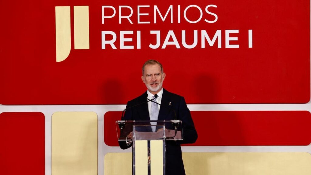 El Rey, en su intervención en la entrega de los Jaume I
