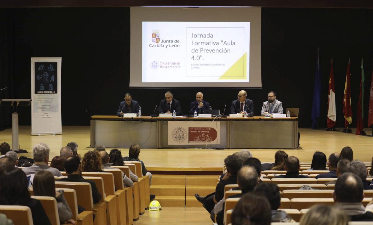 Inauguration de la journée de prévention des risques sur le campus Viriato. | ALBA PRIETO