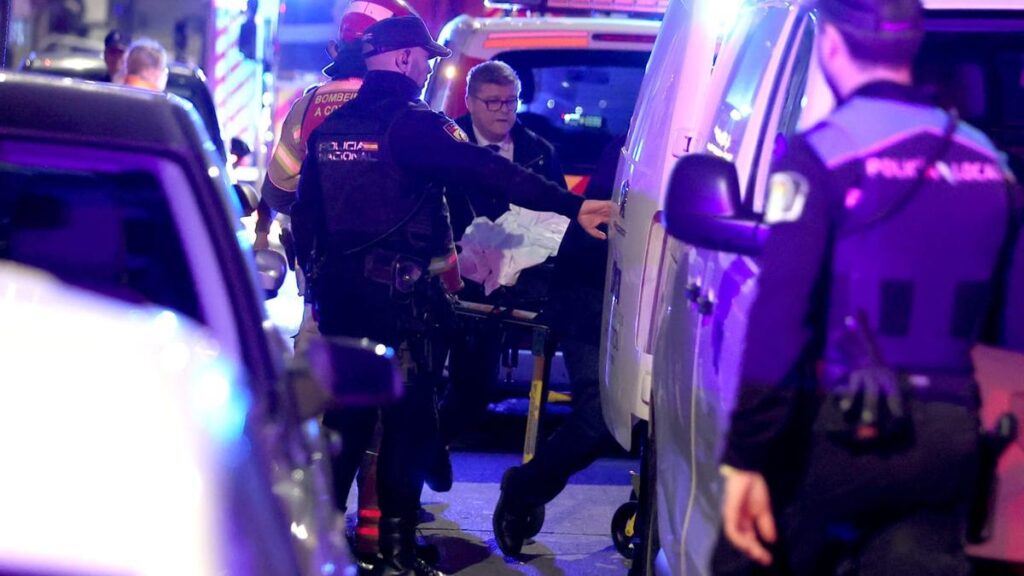 Una persona muere en A Coruña en un incendio en un edificio en la Sagrada Familia