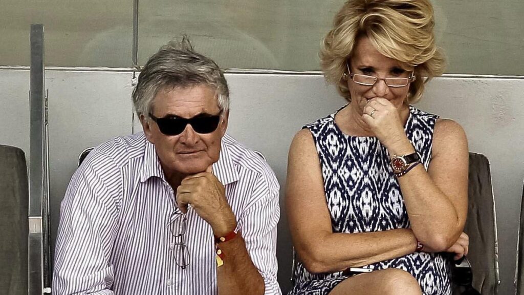 Fernando Ramírez de Haro, con Esperanza Aguirrre, en una imagen de archivo.