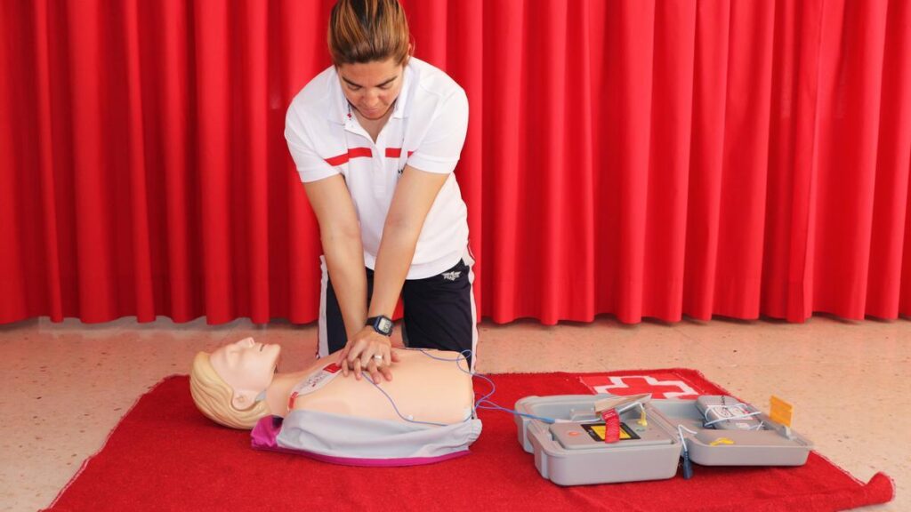 Curso de primeros auxilios de Cruz Roja Zamora.