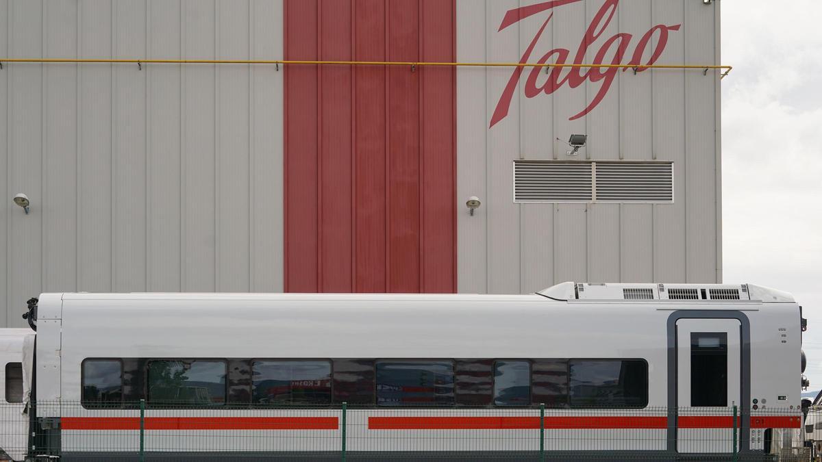 Archivo - Fachada de la planta de Talgo, a 29 de agosto de 2024, en Rivabellosa, Álava