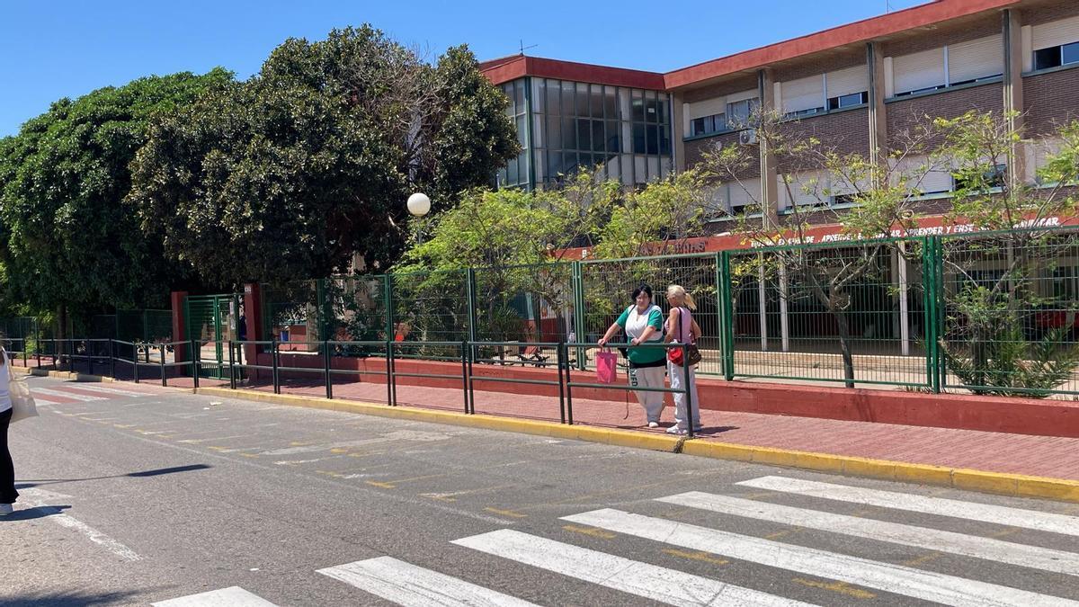 Instituto de Enseñanza Secundaria Las Lagunas de Torrevieja, donde estudian ambos menores