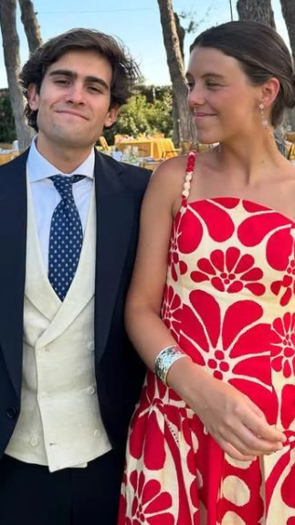 Le duo, heureux lors d'un mariage.