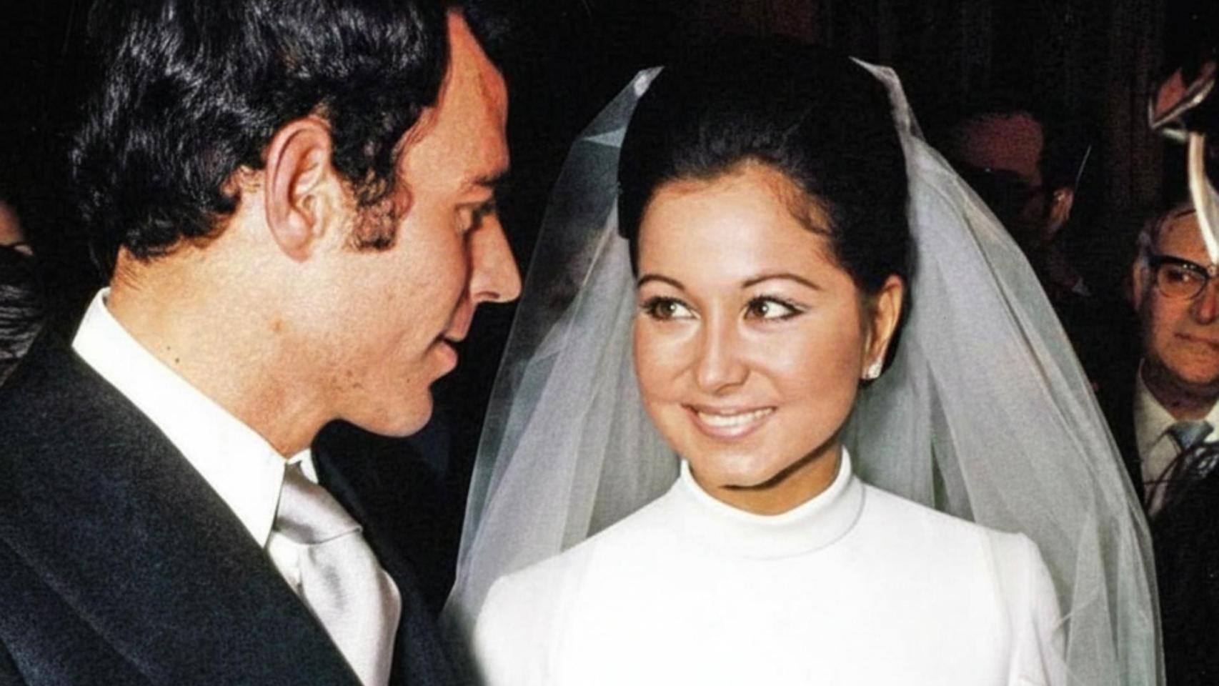 La ville de Tolède où Julio Iglesias et Isabel Preysler se sont mariés sous le regard de centaines de fans et de curieux
