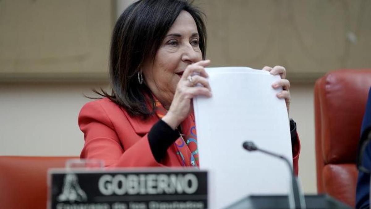 La mnistra de Defensa, Margarita Robles, compareciendo este lunes en la Comisión de Defensa del Congreso.