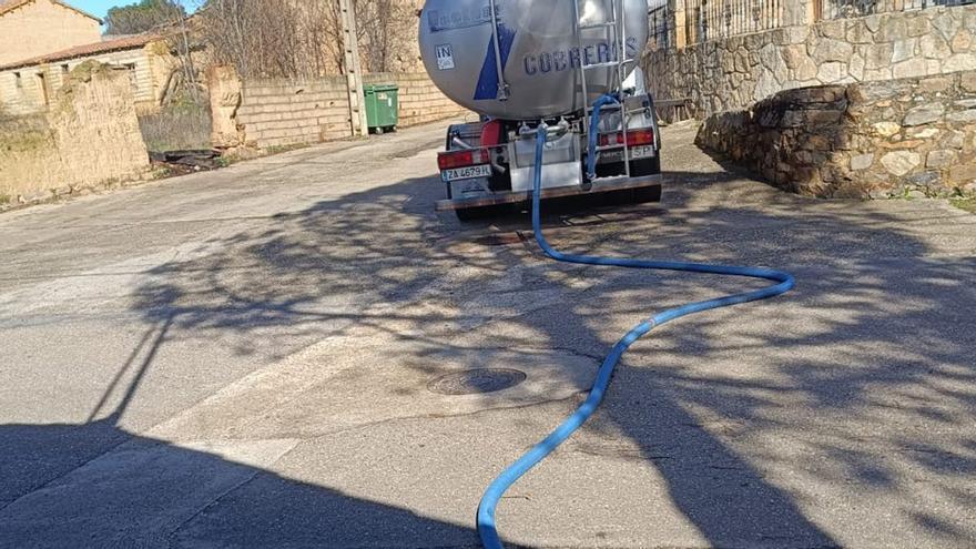 PROBLÈMES D'EAU POTABLE À CARRACEDO :