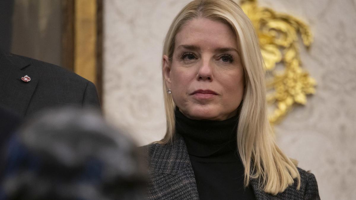 ÉTATS-UNIS | Les démocrates accusent le procureur général américain d'avoir « dissimulé » les « VIP » dans les dossiers d'Epstein
