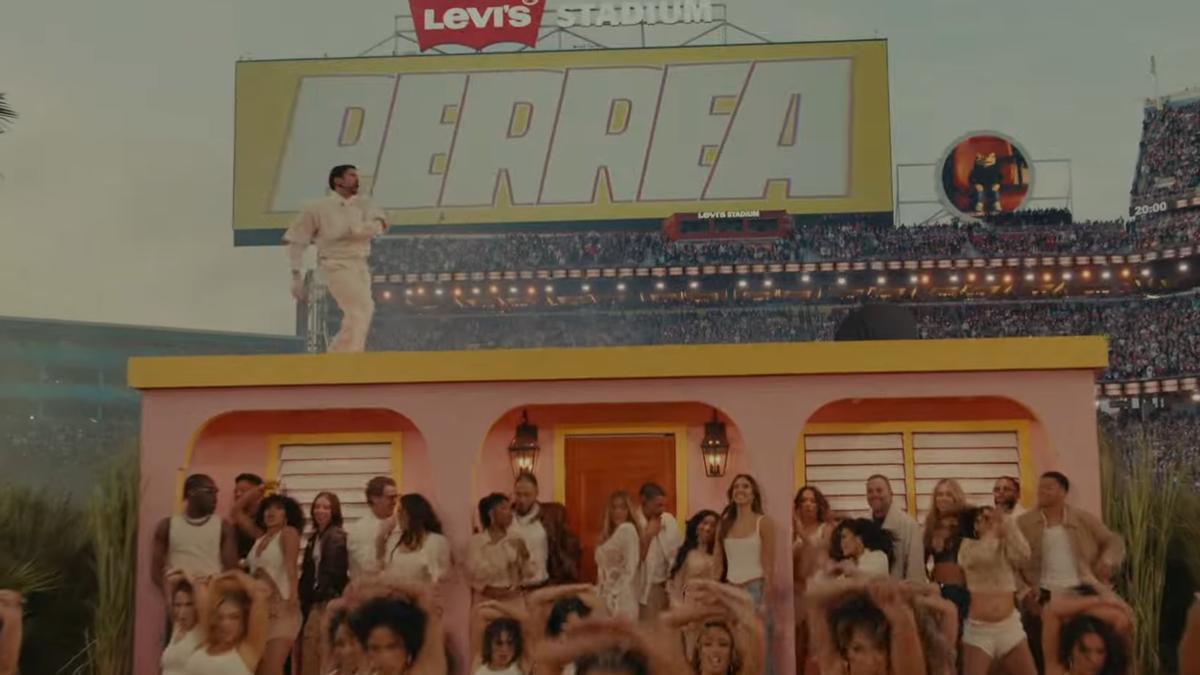 SUPER BOL | L'intérêt pour l'apprentissage de l'espagnol augmente de 178 % après la performance de Bad Bunny