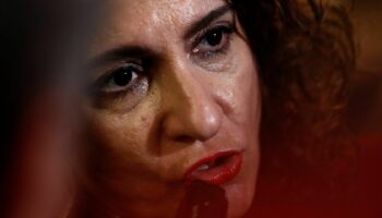 Si nous devons payer des cadeaux, les mariages devraient être déductibles d'impôt