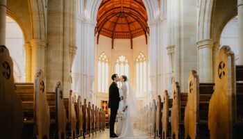 Mariage catholique élégant de Bendigo | Château Doré & Arbre Studio