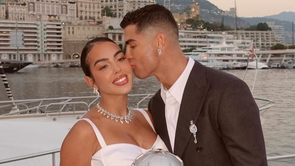Cristiano Ronaldo et Georgina Rodríguez sont déjà mariés : la photographie de leurs alliances qui confirme le mariage de l'année